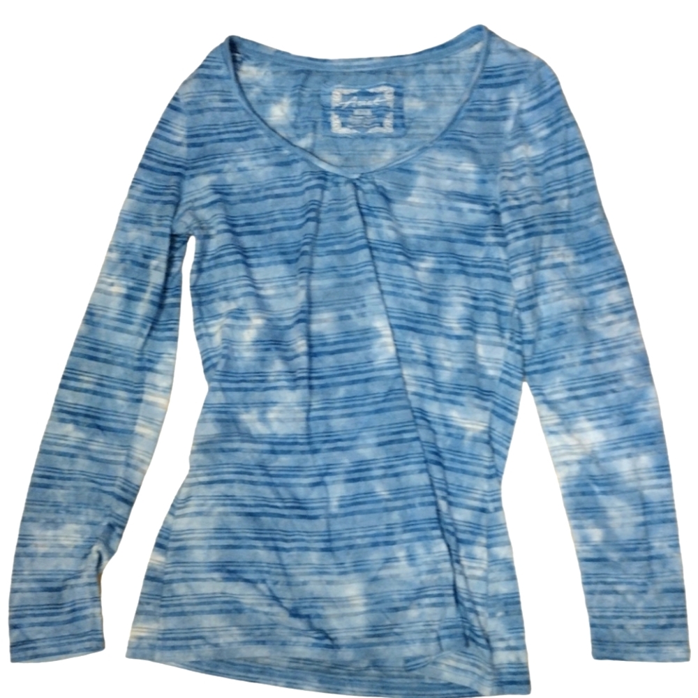 ARIAT LONG SLEEVE SEMI SHEER TOP SIZE M